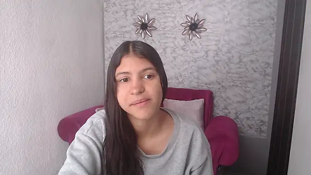 Evagirl69 online show from 10, 10, 2025