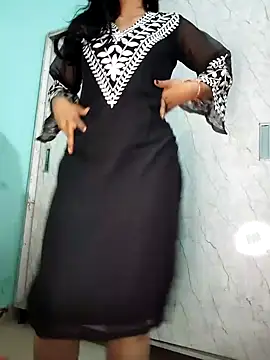 Snapshot of Nisha_cam12 chatting on 2, 10, 2025 Nisha cam12 online show from 2, 10, 2025