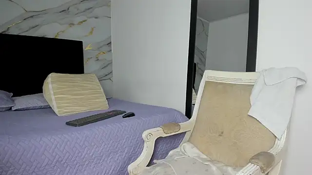 Vickysweeeettt online show from 4, 11, 2025