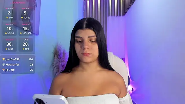 Snapshot of PauliinaBelle_ chatting on 13, 11, 2025 PauliinaBelle online show from 13, 11, 2025