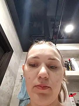 AlisaWyn online show from 6, 3, 2026