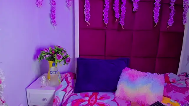 Lilith DeepThroat online show from 8, 11, 2025