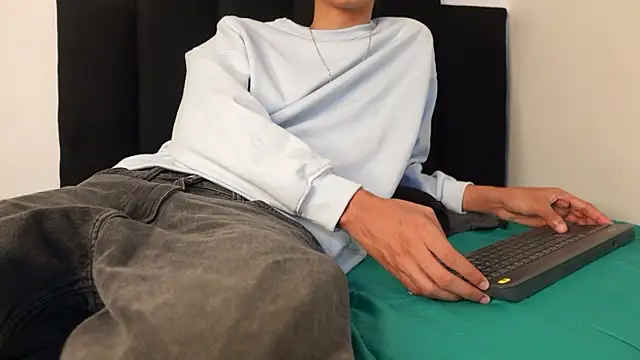 alexmark  online show from 13, 2, 2026