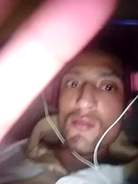 IncompatibleBean41 online show from 17, 10, 2025