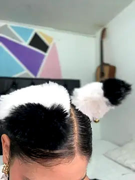 Snapshot of AVA_69 chatting on 12, 9, 2025 AVA 69 online show from 12, 9, 2025