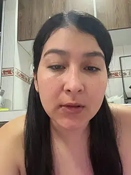 Snapshot of evelyn_1702 chatting on 29, 10, 2025 evelyn 1702 online show from 29, 10, 2025