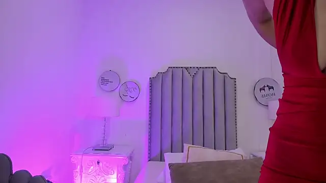 Snapshot of Alison_Carde05 chatting on 5, 3, 2026 Alison Carde05 online show from 5, 3, 2026