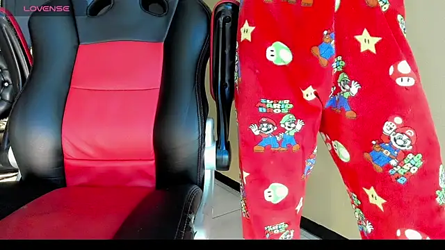 Natasha clifford online show from 2, 12, 2025