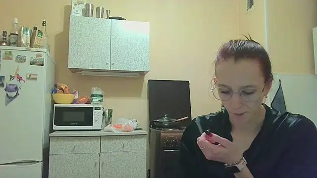 Snapshot of Lucy_Divine chatting on 3, 11, 2025 Lucy Divine online show from 3, 11, 2025