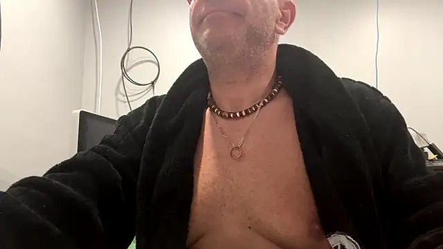 Snapshot of frankyjones8989 chatting on 22, 11, 2025 frankyjones8989 online show from 22, 11, 2025