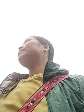 Snapshot of Milan6789 chatting on 4, 11, 2025 Milan6789 online show from 4, 11, 2025