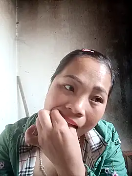 Snapshot of Milan6789 chatting on 9, 11, 2025 Milan6789 online show from 9, 11, 2025