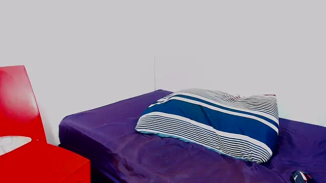 FreakyScarlet00 online show from 5, 11, 2025