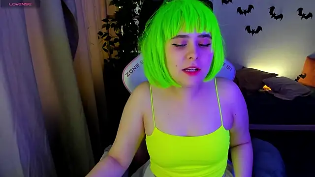 Snapshot of Alis_Platt chatting on 30, 10, 2025 Alis Platt online show from 30, 10, 2025