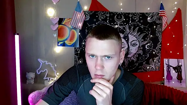 Xavier Night81 online show from 14, 10, 2025