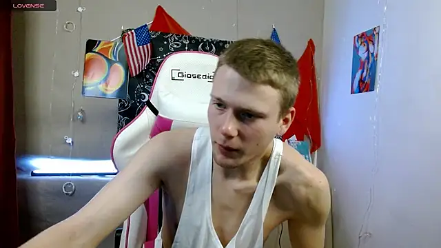 Xavier Night81 online show from 14, 11, 2025