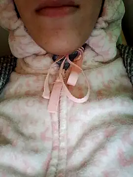 Snapshot of Ahalm chatting on 17, 12, 2025 Ahalm online show from 17, 12, 2025