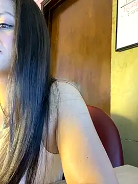 FatimaMyers online show from 18, 9, 2025