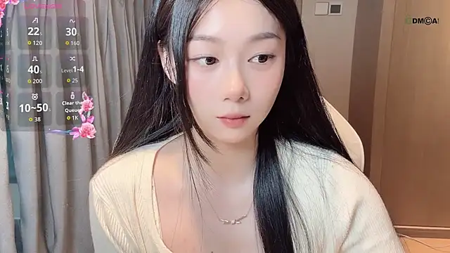 Snapshot of Makinghappymyself_ chatting on 22, 11, 2025 Makinghappymyself online show from 22, 11, 2025