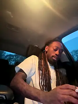 Snapshot of Scattyboo chatting on 1, 12, 2025 Scattyboo online show from 1, 12, 2025