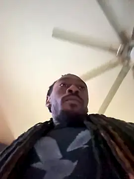 Snapshot of Scattyboo chatting on 3, 12, 2025 Scattyboo online show from 3, 12, 2025