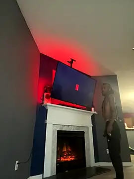 Snapshot of Scattyboo chatting on 4, 12, 2025 Scattyboo online show from 4, 12, 2025