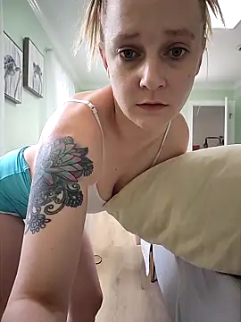 Snapshot of _Karizma_ chatting on 14, 10, 2025 Karizma online show from 14, 10, 2025