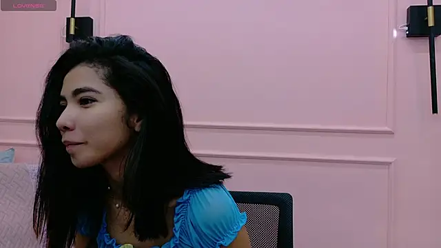 luna roja25 online show from 19, 12, 2025