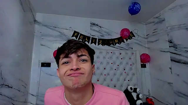 Ari and Storm online show from 20, 3, 2026