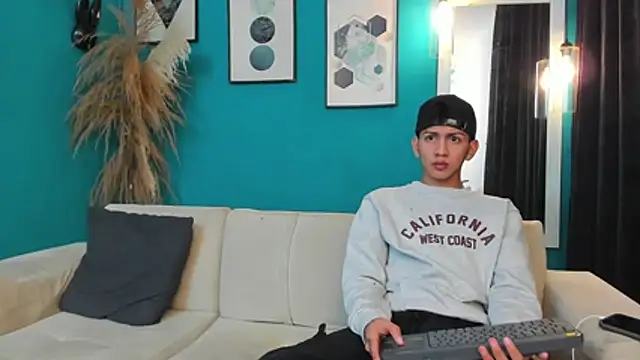 Snapshot of Marcus_and_Tony chatting on 14, 2, 2026 Marcus and Tony online show from 14, 2, 2026