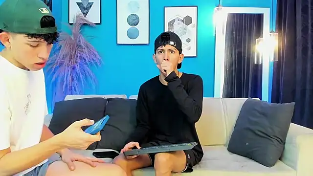 Snapshot of Marcus_and_Tony chatting on 17, 3, 2026 Marcus and Tony online show from 17, 3, 2026