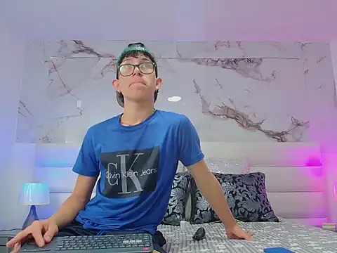 Snapshot of Marcus_and_Tony chatting on 26, 3, 2026 Marcus and Tony online show from 26, 3, 2026