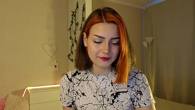 PurrrBerry online show from 15, 9, 2025