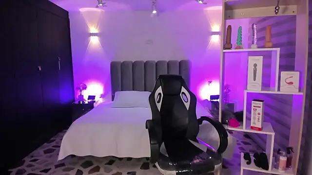 SkyThompson online show from 3, 2, 2026