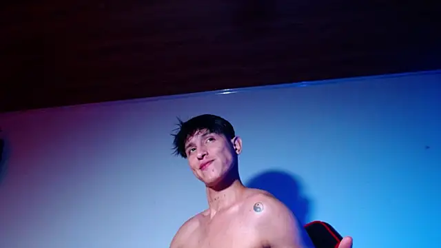 rowanbigboy23 online show from 19, 11, 2025