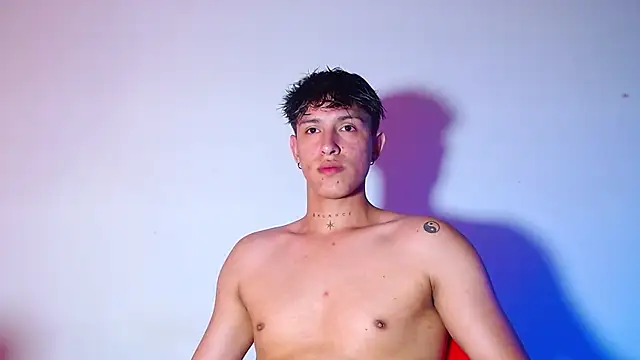 Snapshot of rowanbigboy23 chatting on 6, 2, 2026 rowanbigboy23 online show from 6, 2, 2026