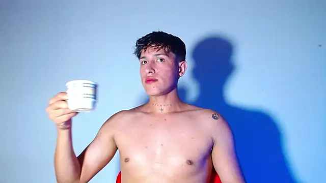 Snapshot of rowanbigboy23 chatting on 12, 2, 2026 rowanbigboy23 online show from 12, 2, 2026