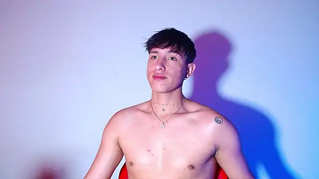 Snapshot of rowanbigboy23 chatting on 17, 2, 2026 rowanbigboy23 online show from 17, 2, 2026