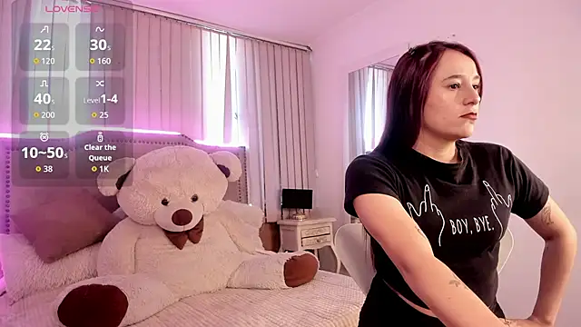 Isis lohan online show from 26, 9, 2025