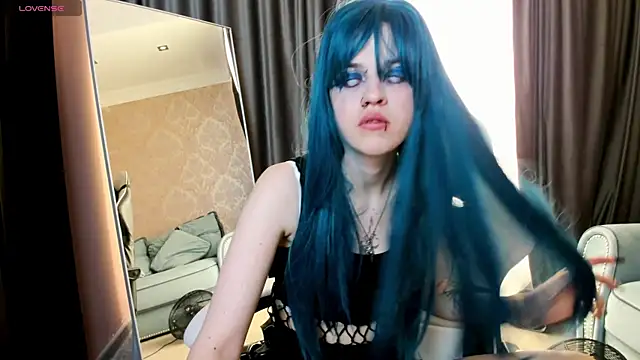 NoelleGothicShadow online show from 1, 10, 2025