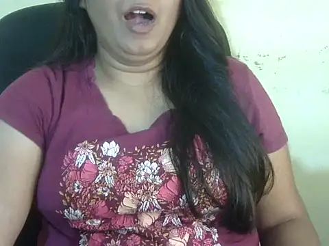 Aanya Hazel online show from 24, 10, 2025