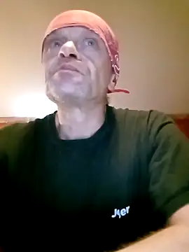 Snapshot of Kuba_Gd chatting on 22, 10, 2025 Kuba Gd online show from 22, 10, 2025