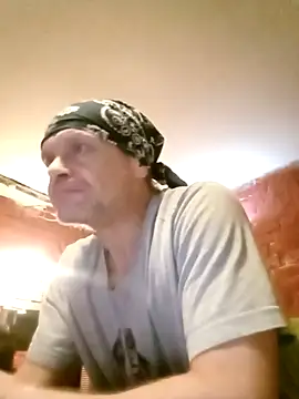 Snapshot of Kuba_Gd chatting on 6, 11, 2025 Kuba Gd online show from 6, 11, 2025