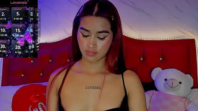 Snapshot of Lizzy_LaBelle chatting on 13, 9, 2025 Lizzy LaBelle online show from 13, 9, 2025