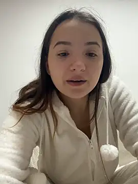 Snapshot of MissMay chatting on 3, 10, 2025 MissMay online show from 3, 10, 2025