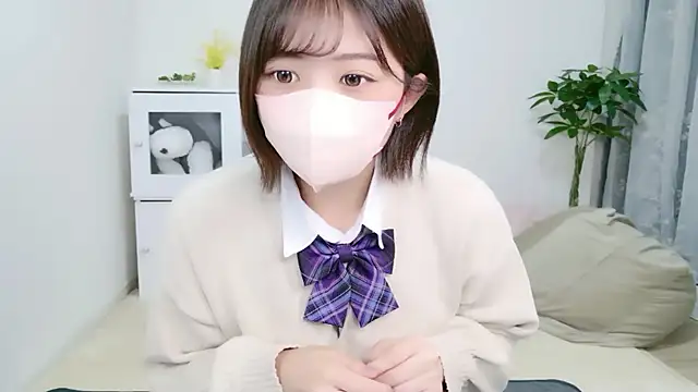 Snapshot of Hinata_Sun chatting on 13, 9, 2025 Hinata Sun online show from 13, 9, 2025