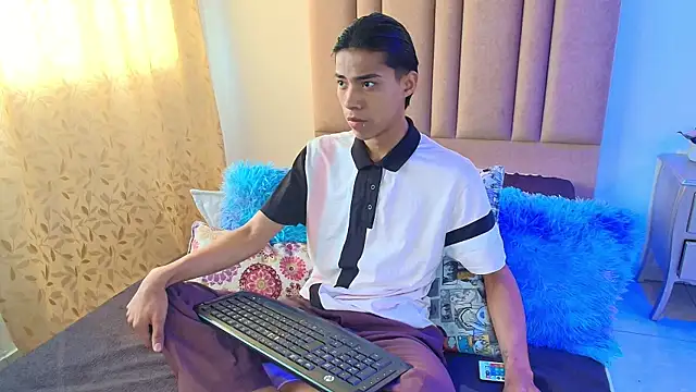 camilo nom online show from 12, 10, 2025