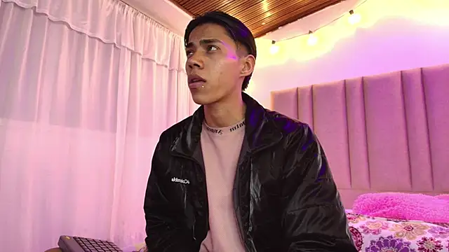 camilo nom online show from 11, 11, 2025