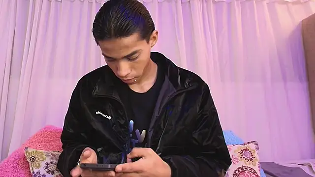 camilo nom online show from 22, 11, 2025