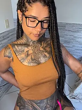 Snapshot of xbigpeach chatting on 7, 2, 2026 xbigpeach online show from 7, 2, 2026